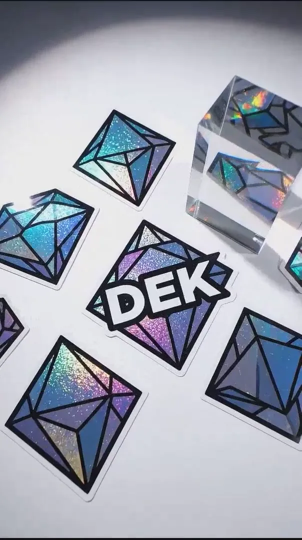 Pegatinas Holográficas Personalizadas Troqueladas - Vinilo Resistente UV Laminado: vídeo breve